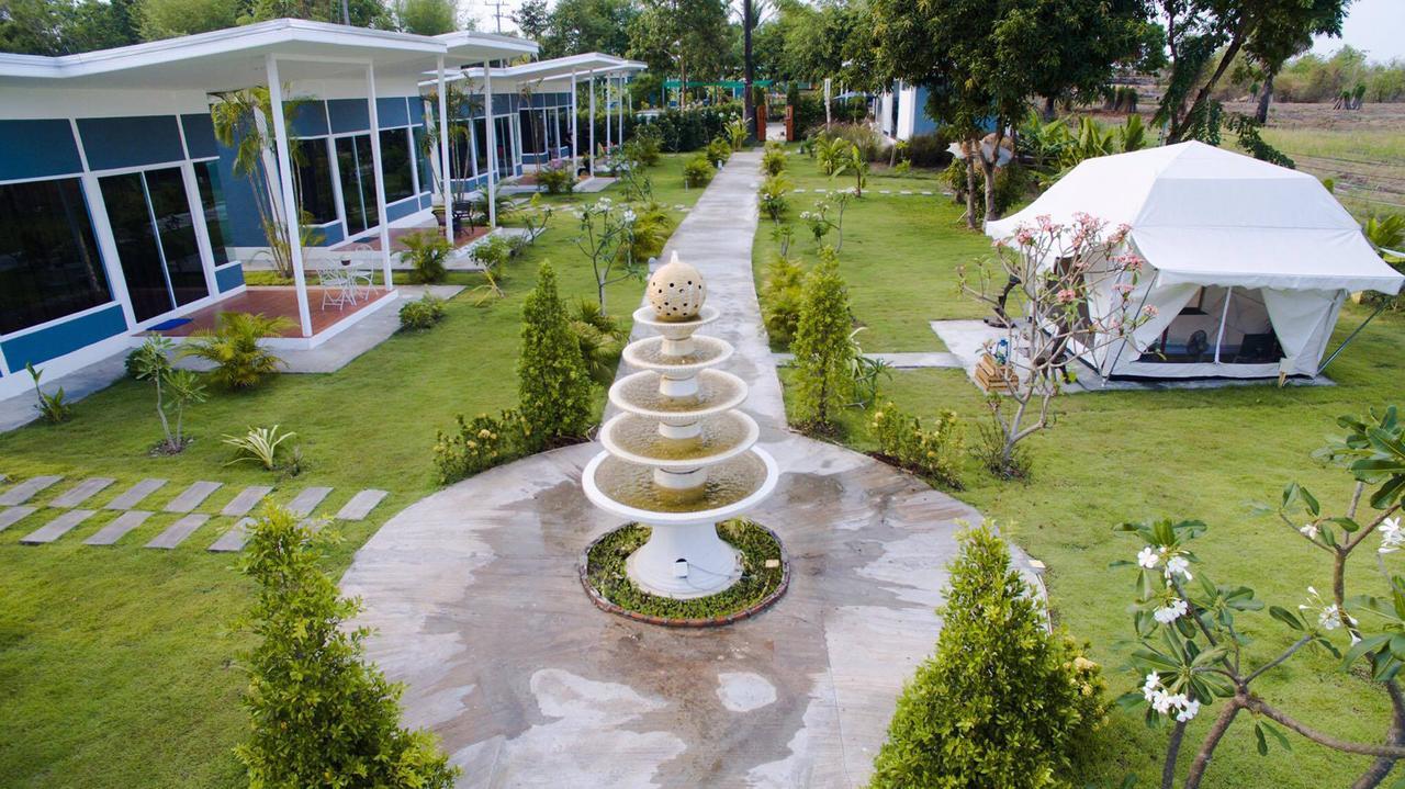 Bluemoon Riverside Phibun Mangsahan Extérieur photo