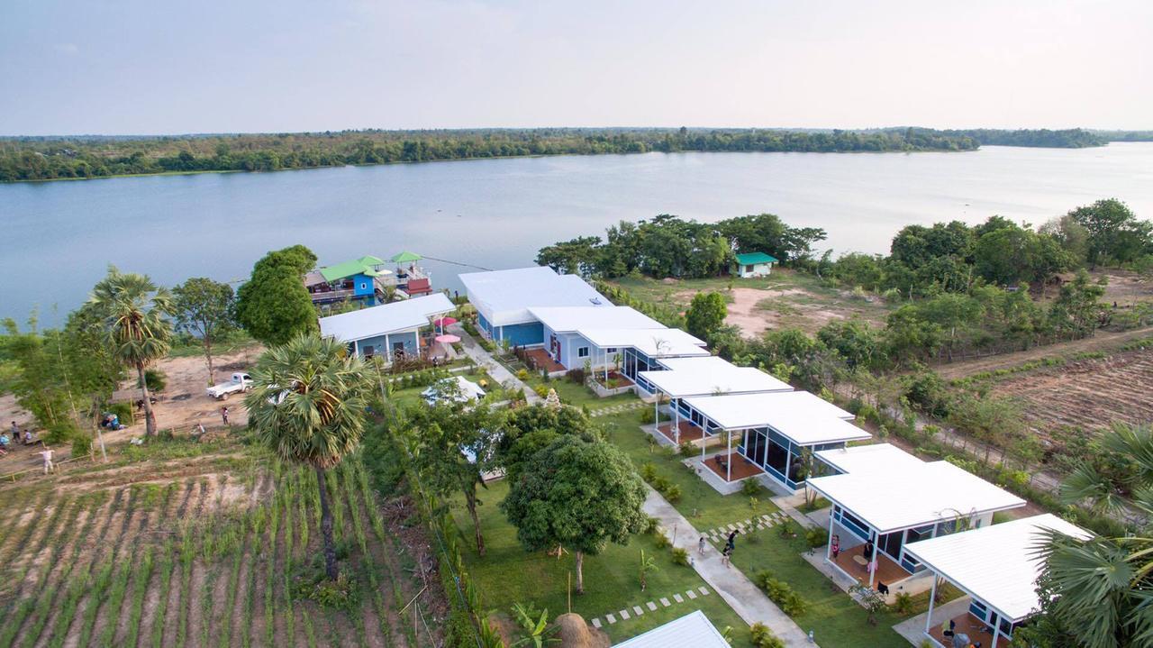 Bluemoon Riverside Phibun Mangsahan Extérieur photo